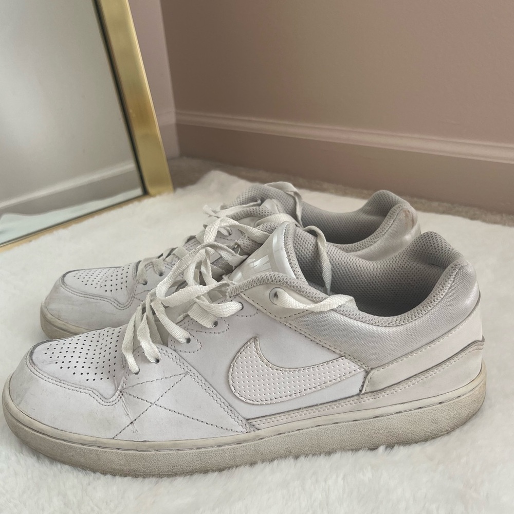 Nike Men’s Dunk Style White Size 10 Shoe 2015